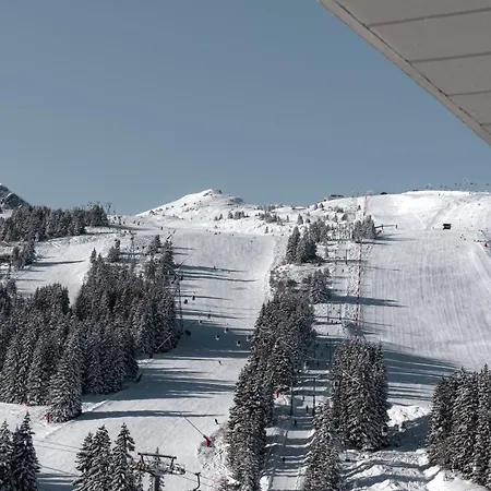 ホテル White 1921