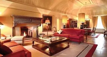 ホテル White 1921 4*